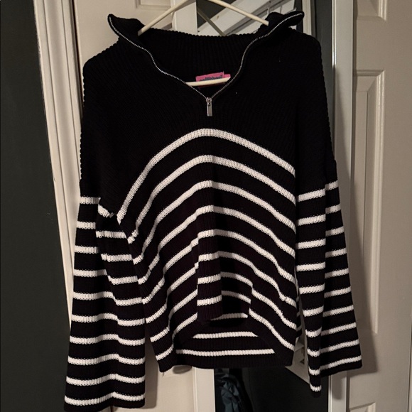 Black and White Striped Women's Sweater - Picture 1 of 3